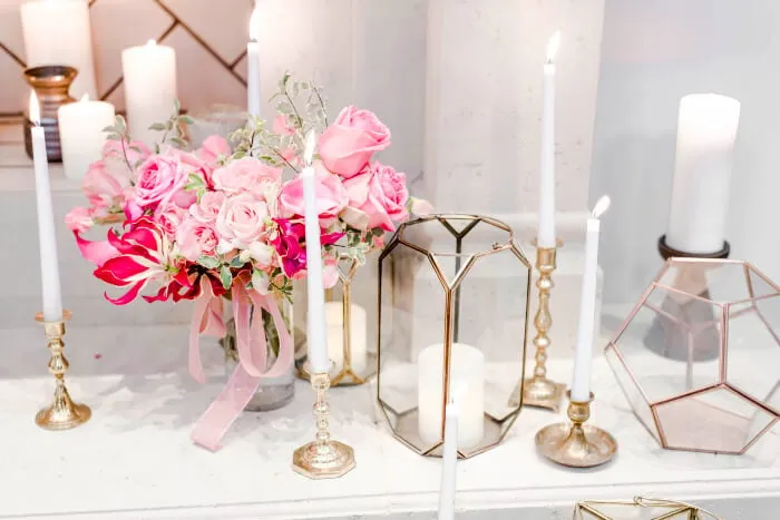 Decorative flower arrangement